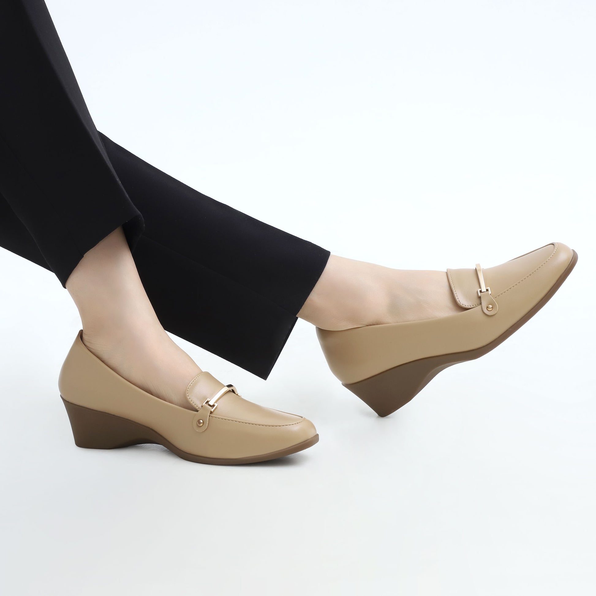 beige