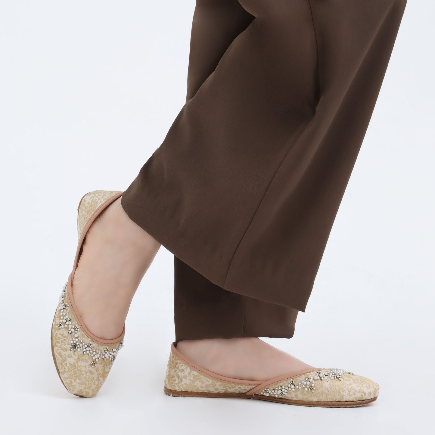 beige