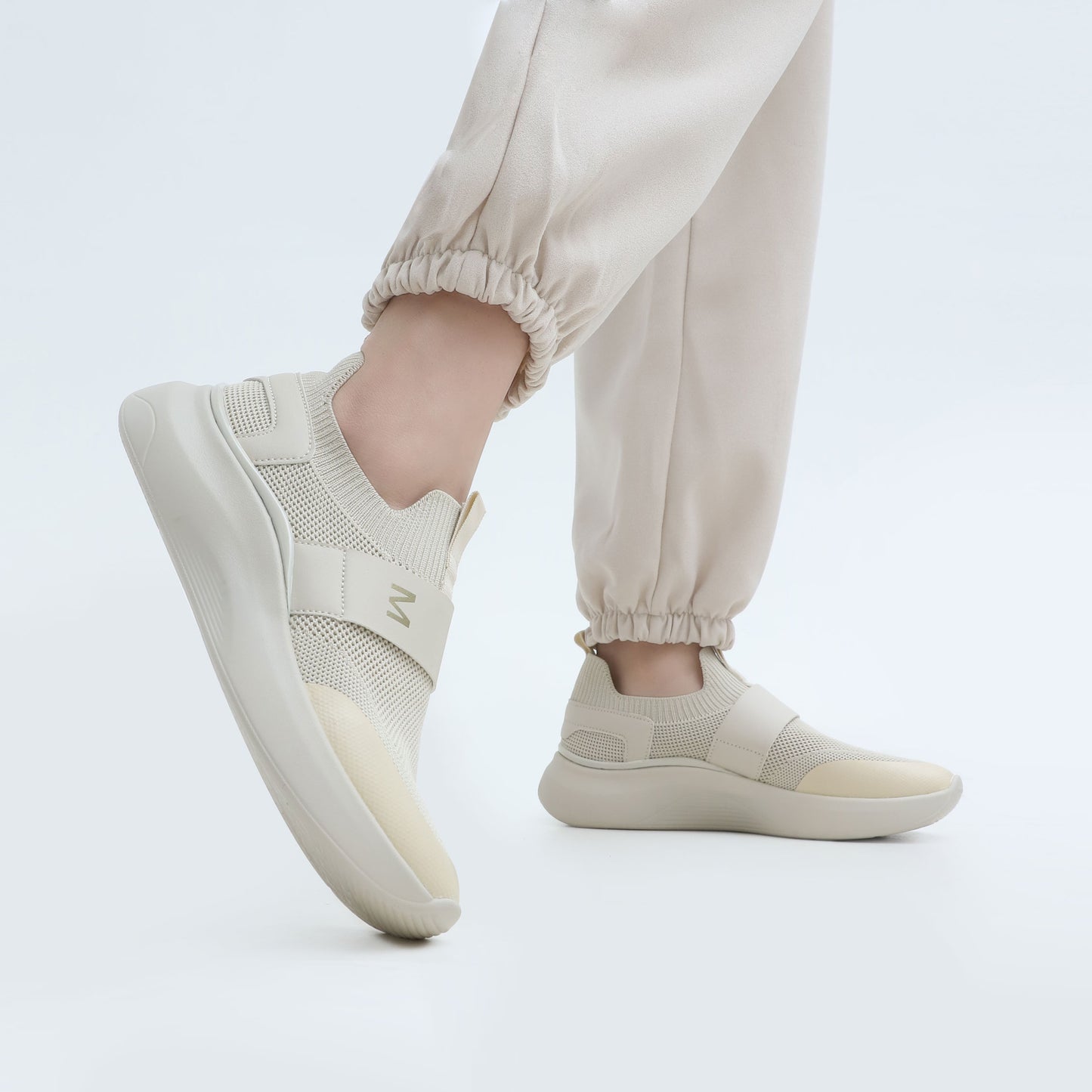 beige