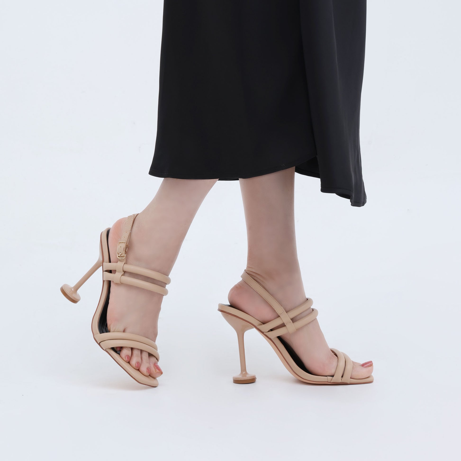 black/beig