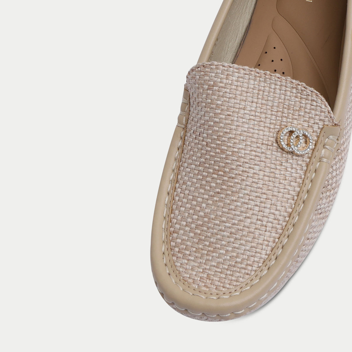 beige