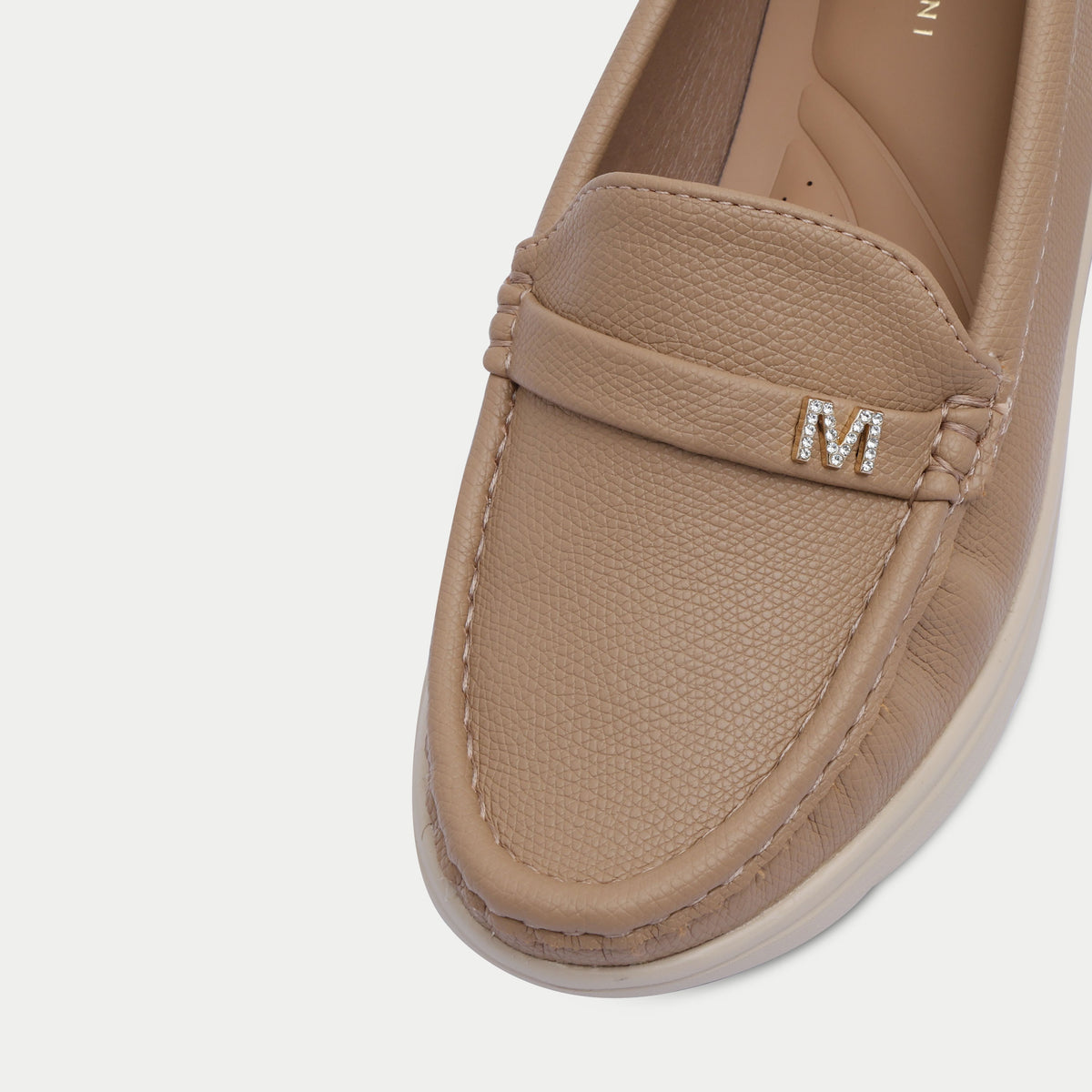 d.beige