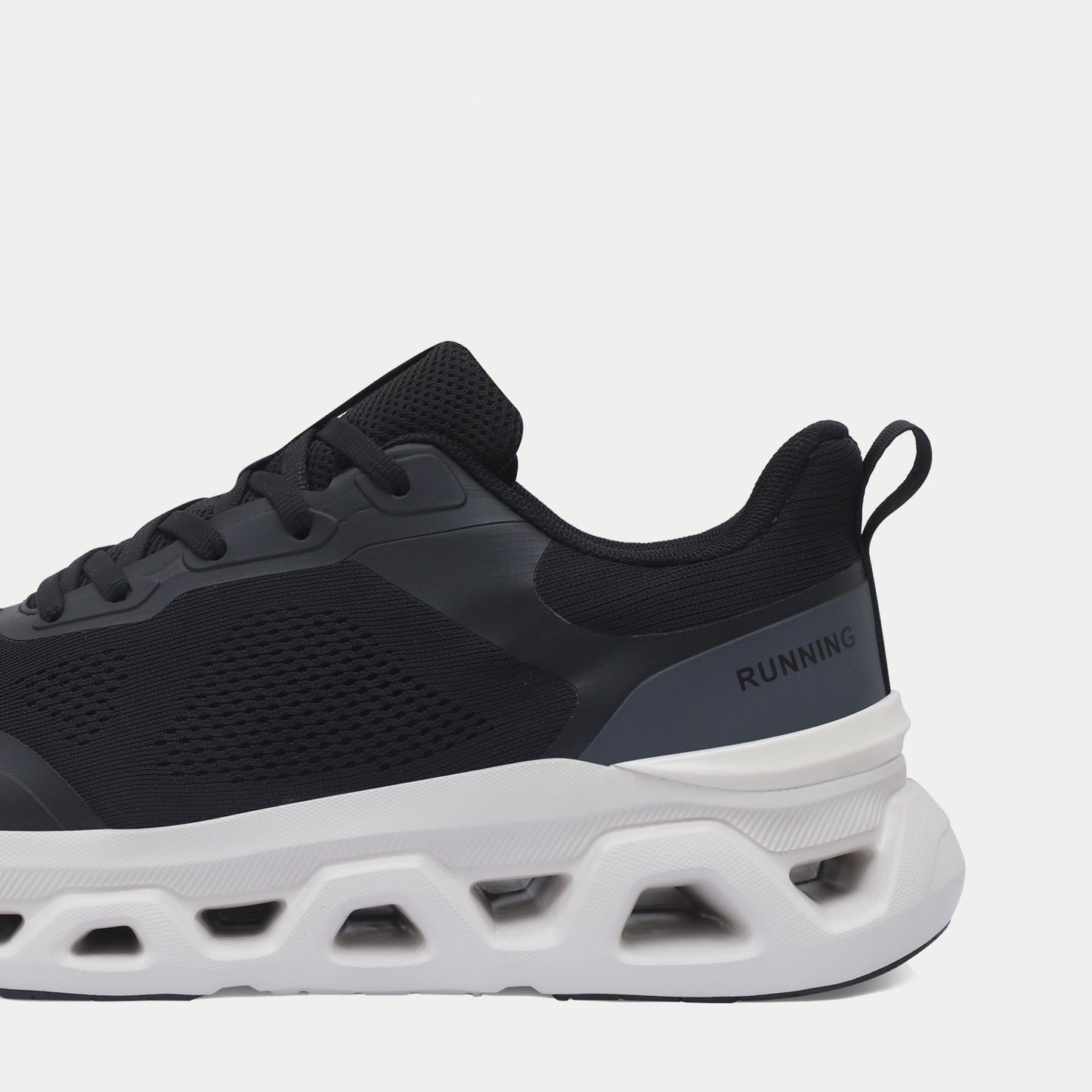 black/beig