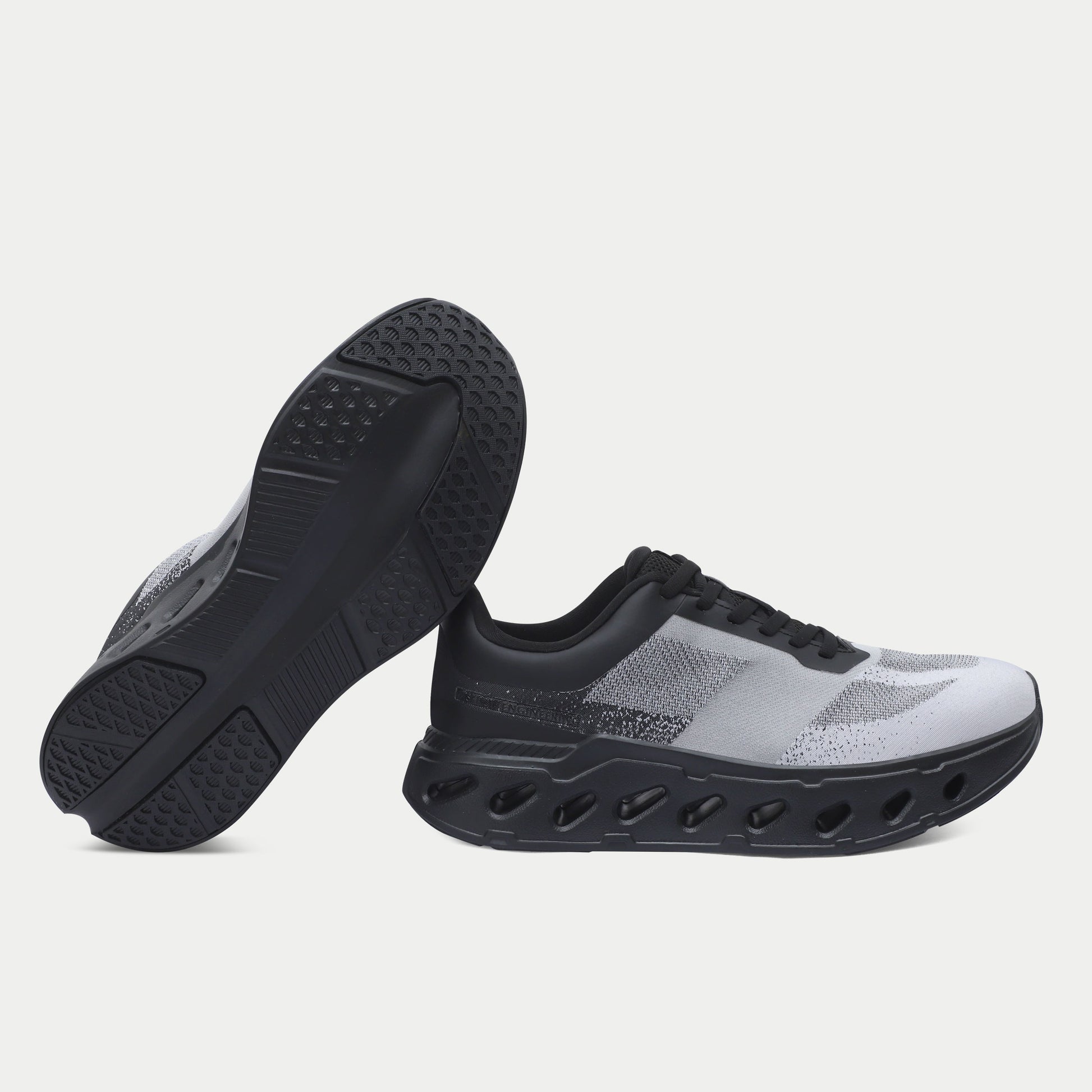 grey/black