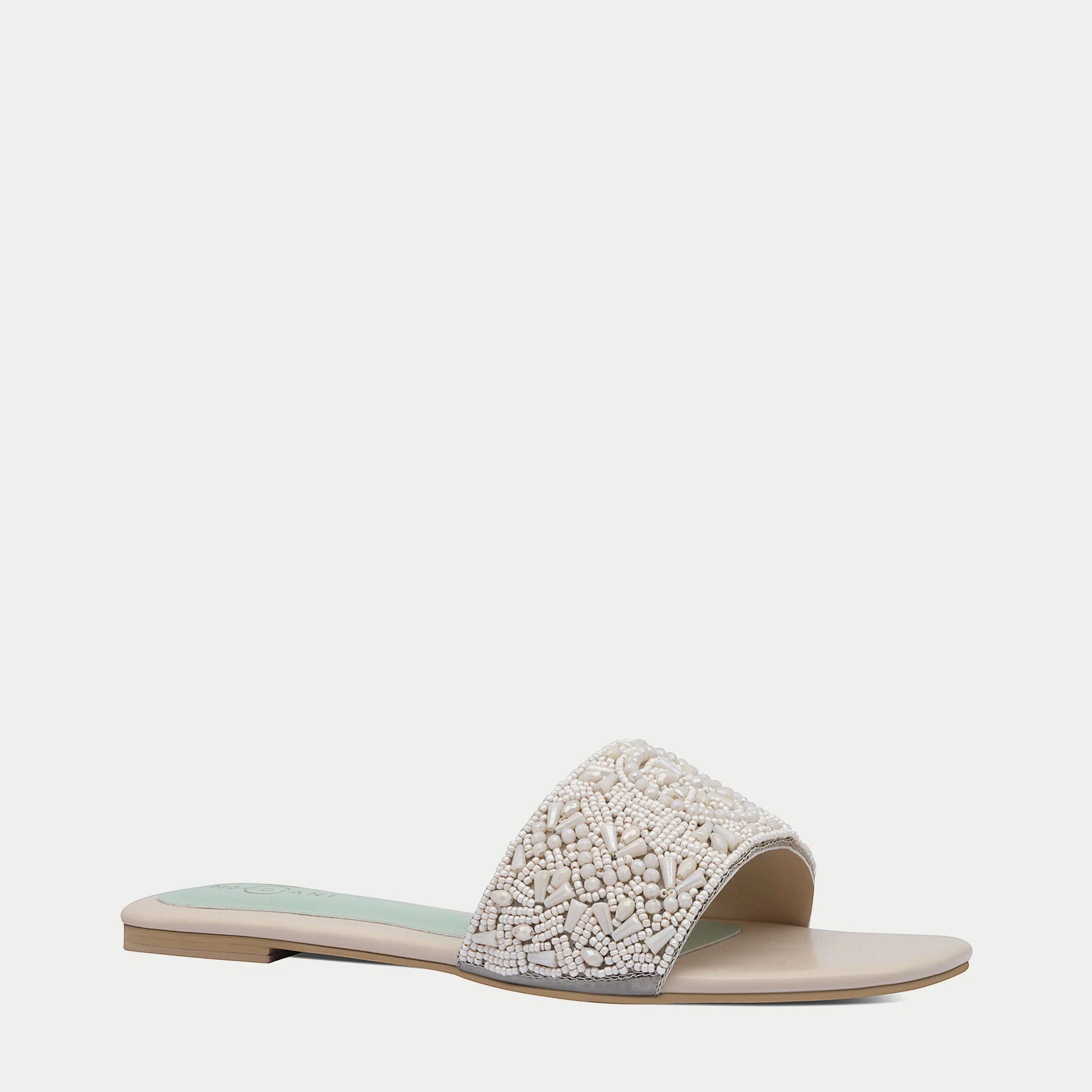 creamgreen